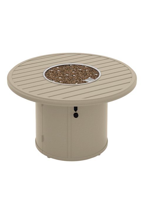 BANCHETTO 42″ ROUND FIRE PIT. SHOWN IN ALMOND SILK
401442FP
ALSO AVAILABLE IN 42″ SQAURE
401942FP-18
